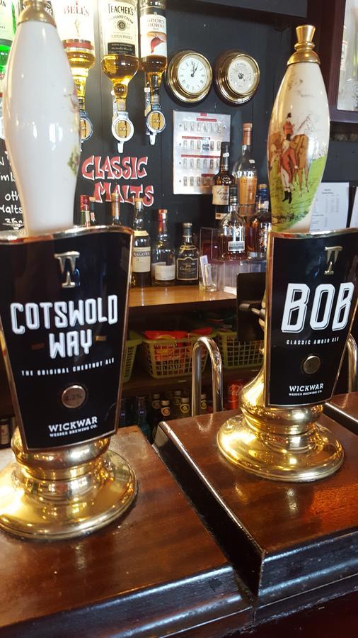 Old Sodbury The Dog Inn المظهر الخارجي الصورة
